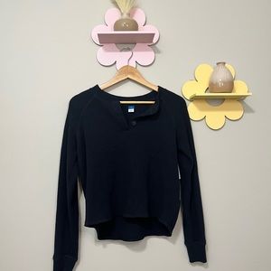 Old Navy Henley 🤍